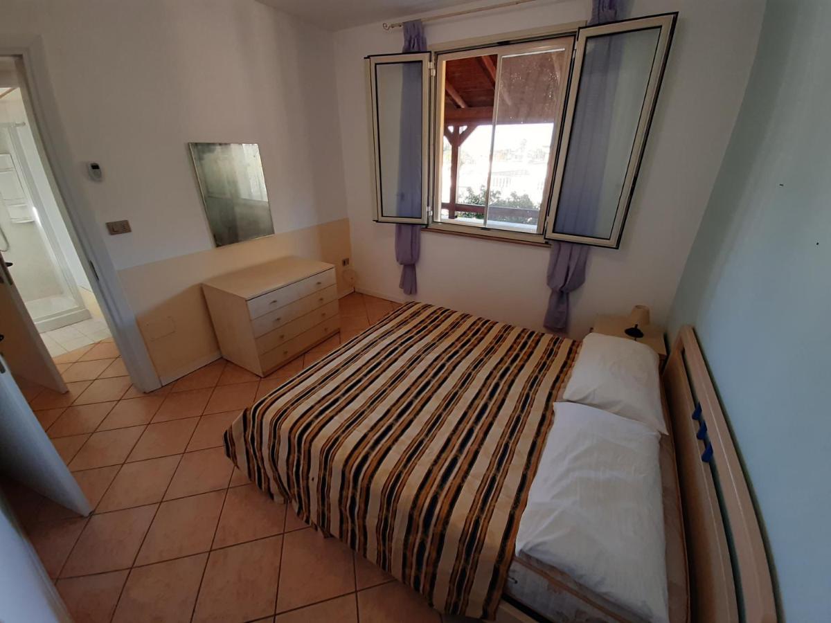 36 Di Pescoluse Apartment